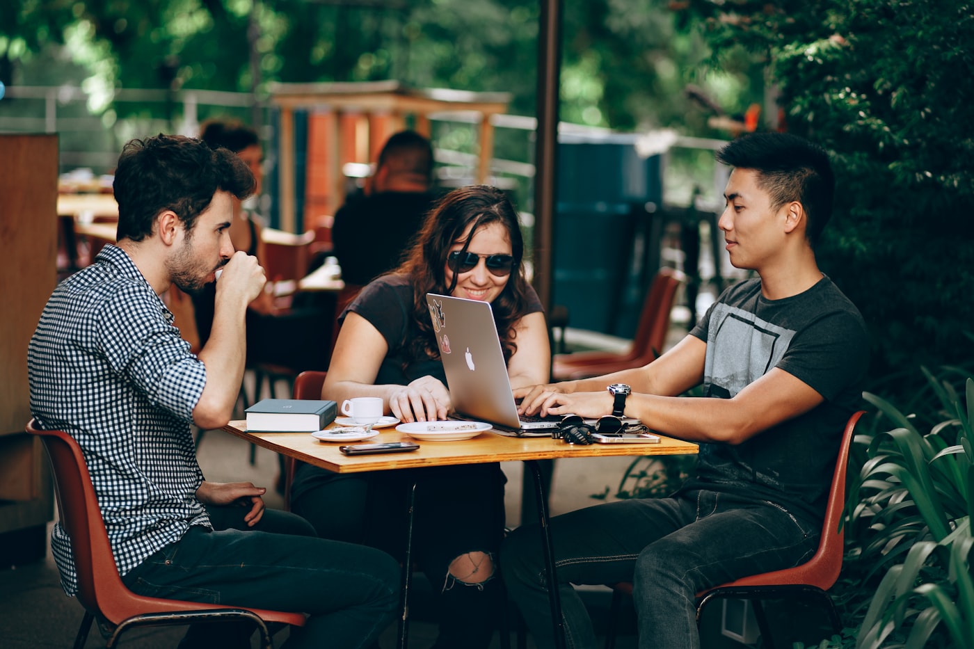 arbeitsplatz mit dokumenten